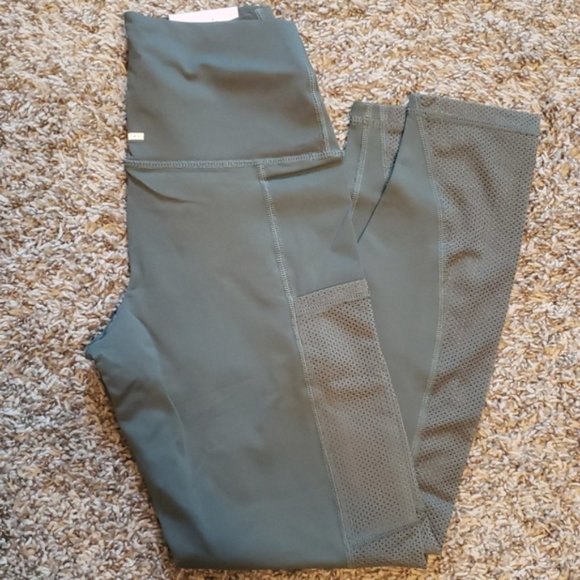 AERIE MOVE HIGH WAISTED POCKET 7/8 LEGGING Green - Picture 3 of 3
